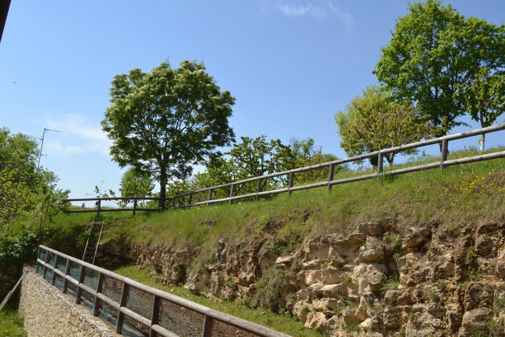 Casale La Rocchetta Bed and Breakfast Lonigo Exteriör bild