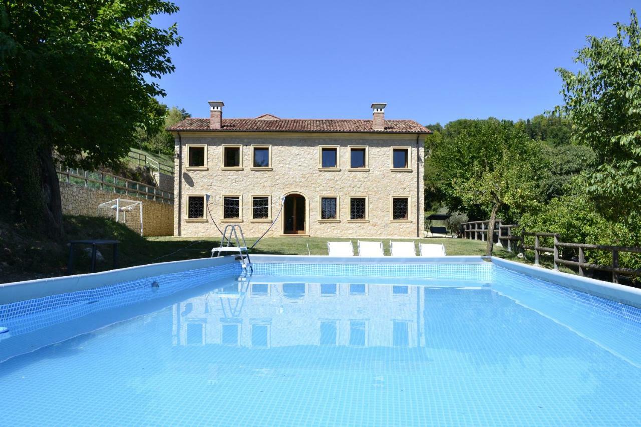 Casale La Rocchetta Bed and Breakfast Lonigo Exteriör bild