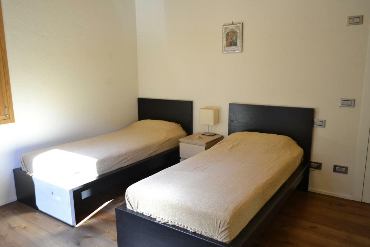 Casale La Rocchetta Bed and Breakfast Lonigo Exteriör bild