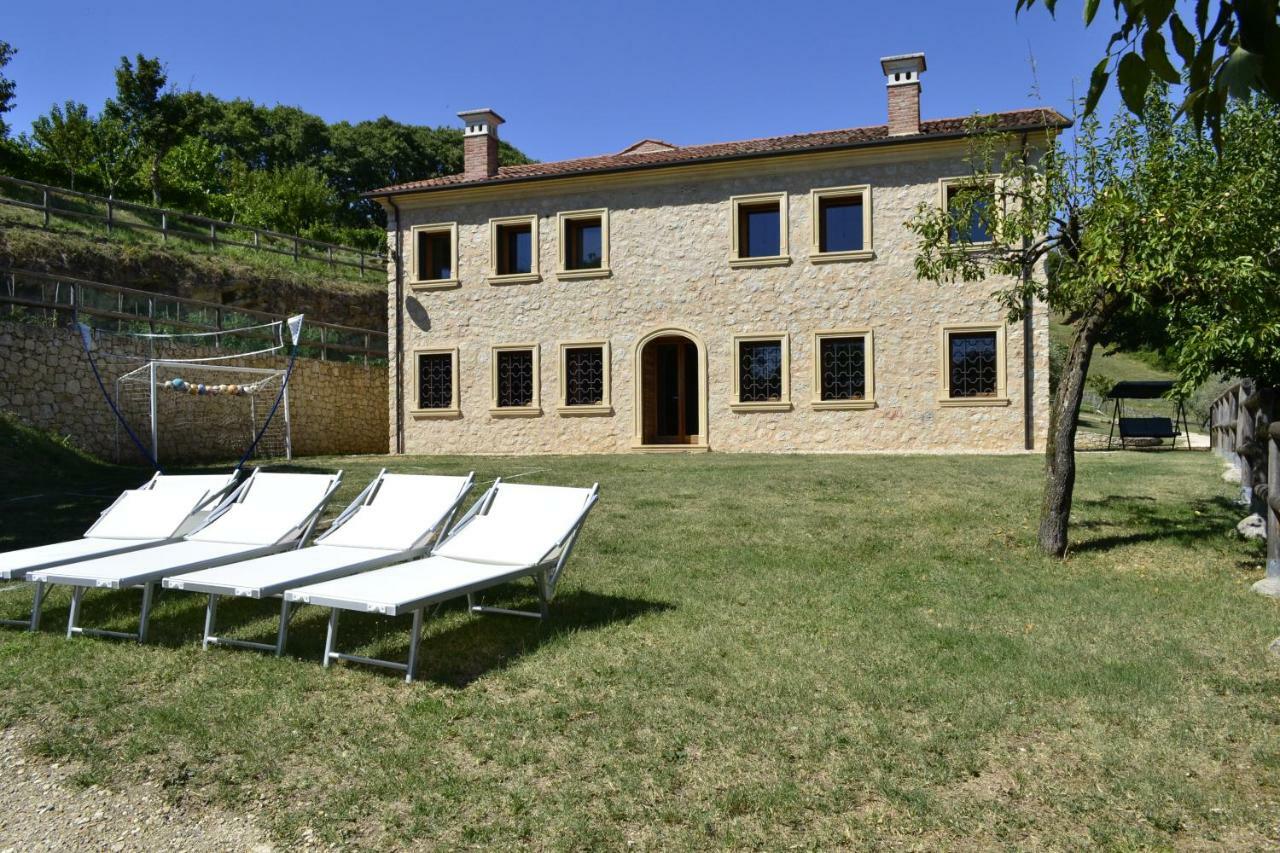 Casale La Rocchetta Bed and Breakfast Lonigo Exteriör bild